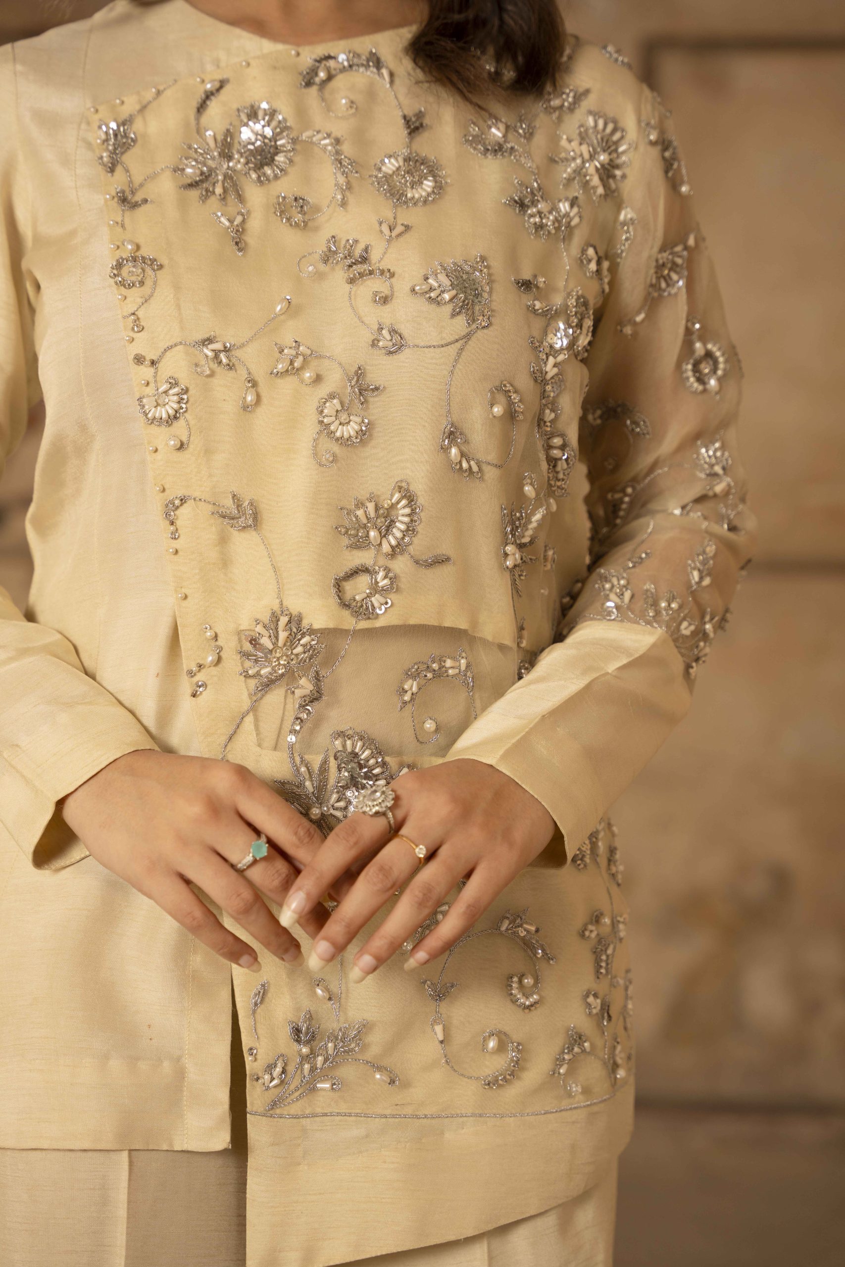 Ivory Whisper – Fusion Elegance - Image 8