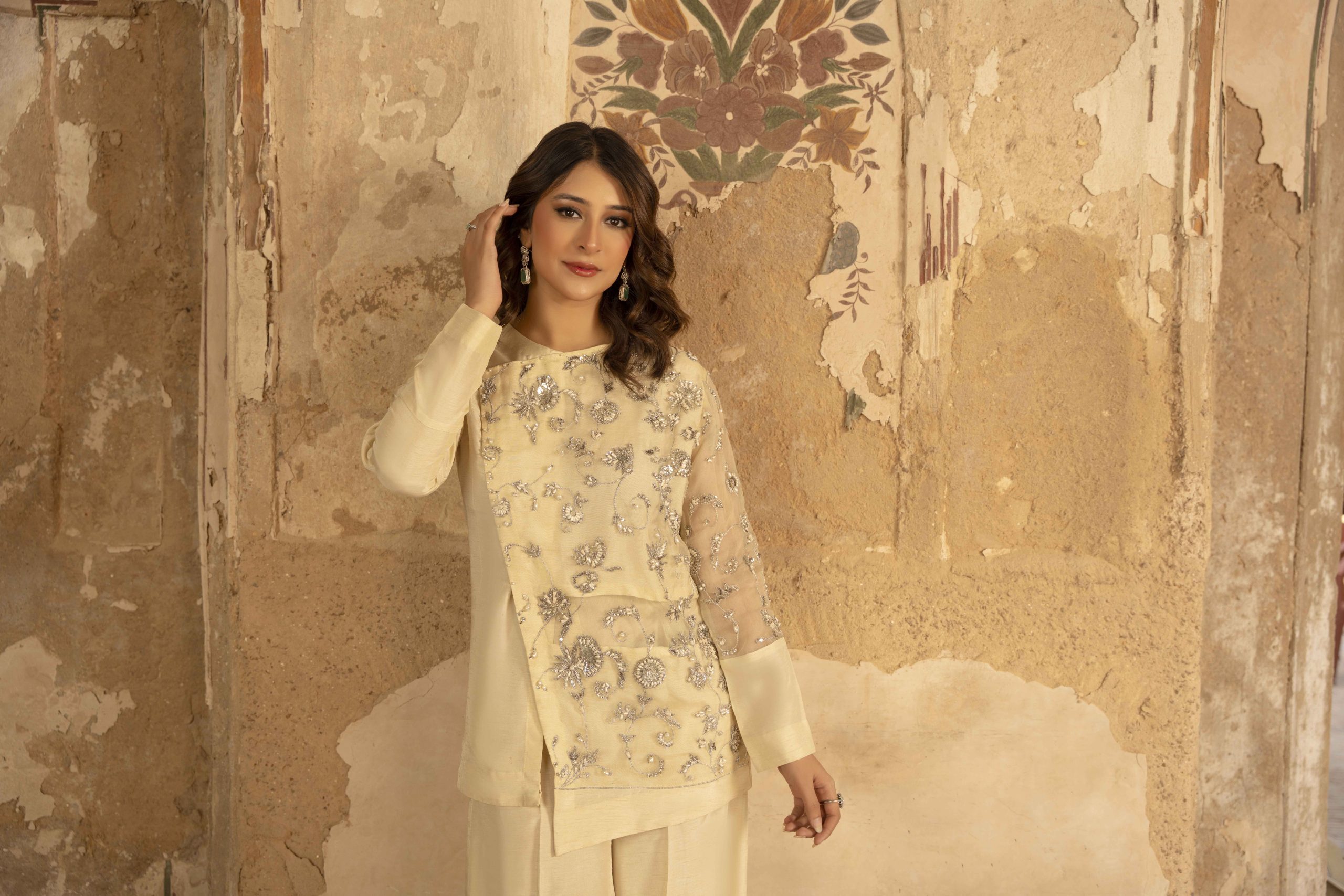 Ivory Whisper – Fusion Elegance