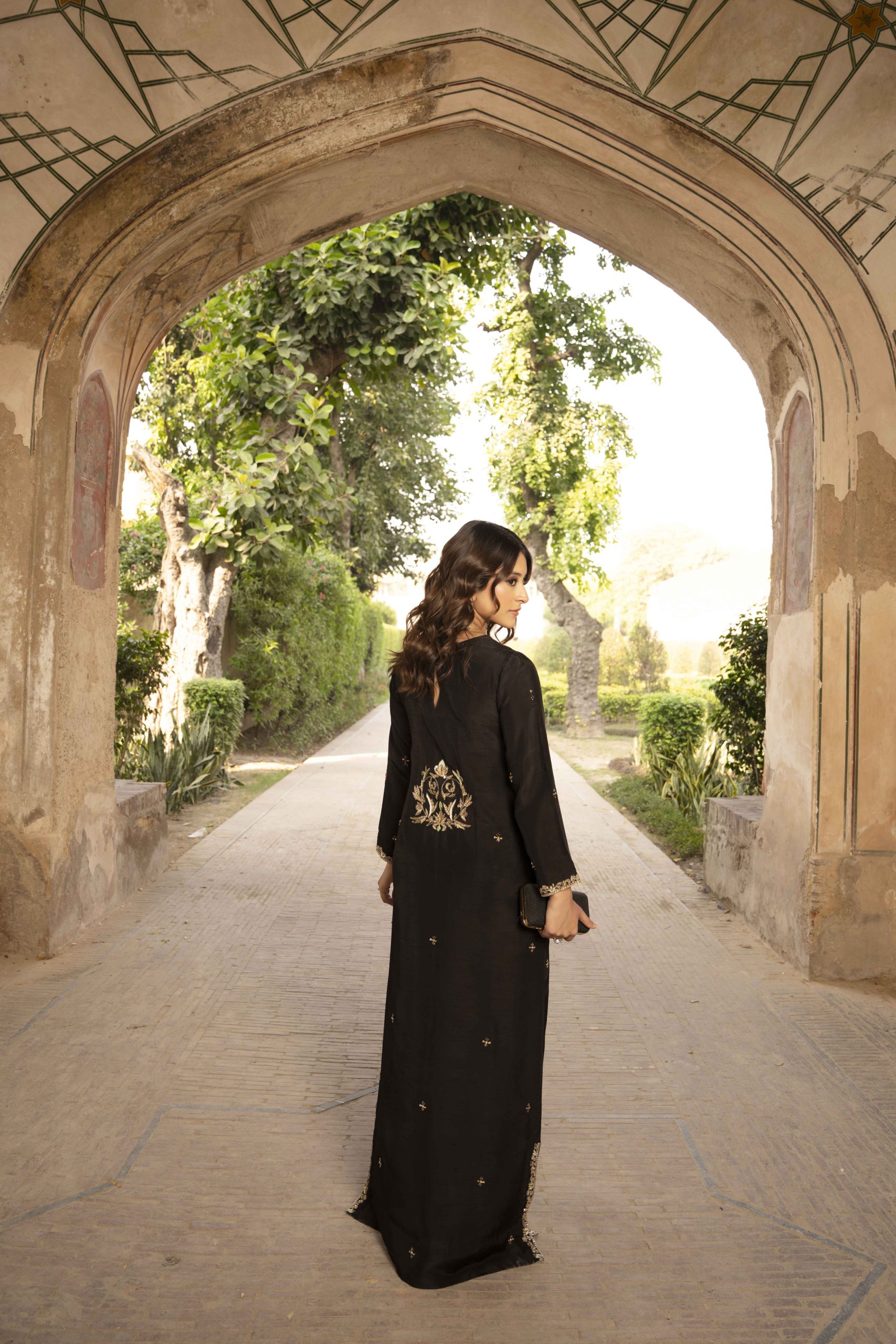 Black Orchid – The Essence of Elegance - Image 6